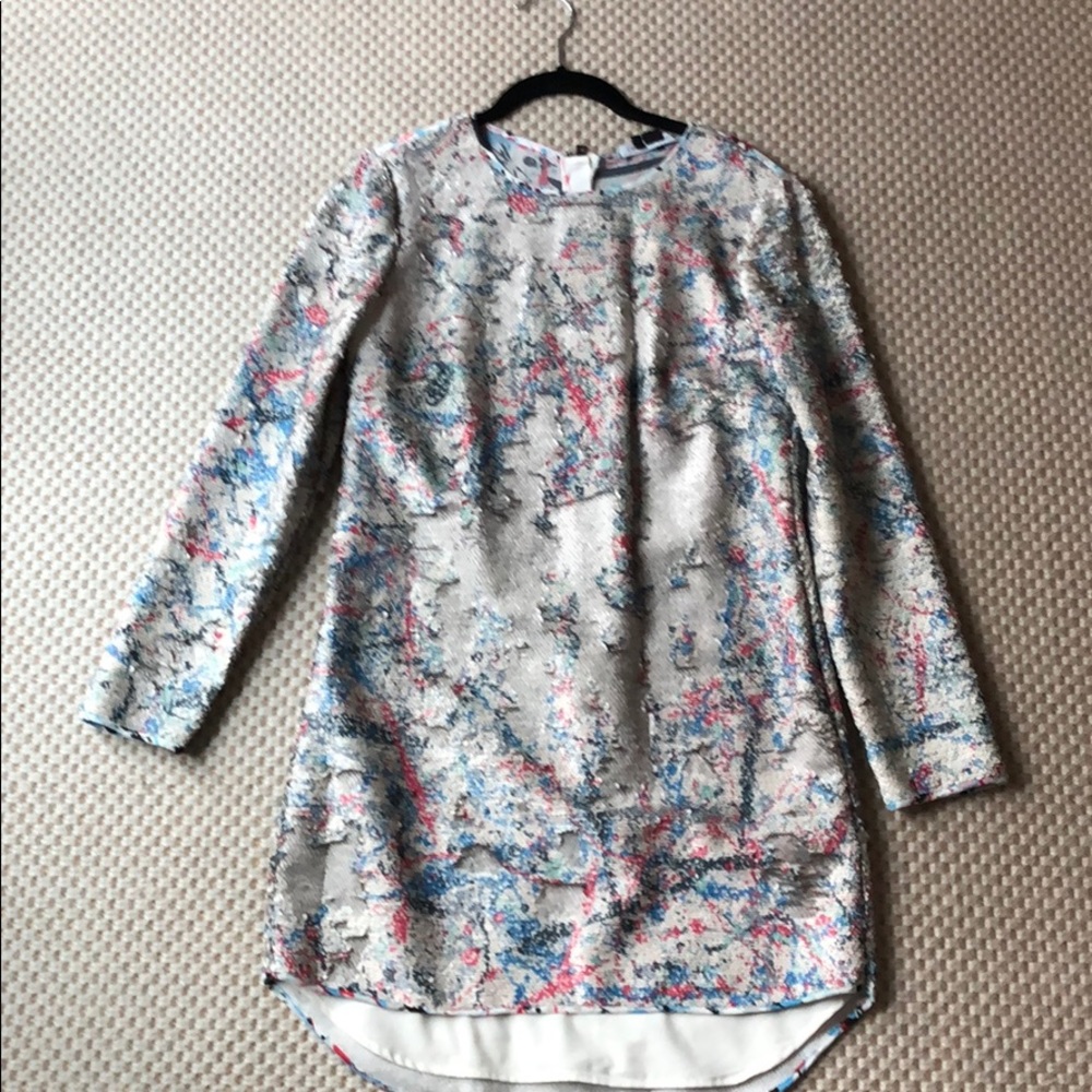 Sachin & Babi Dress Size 4 Never Worn